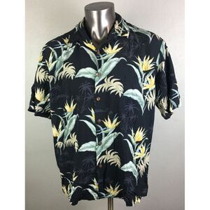 Mens Hilo Hattie Hawaiian Button Front Shirt Size XL Floral Rayon Black USA Made